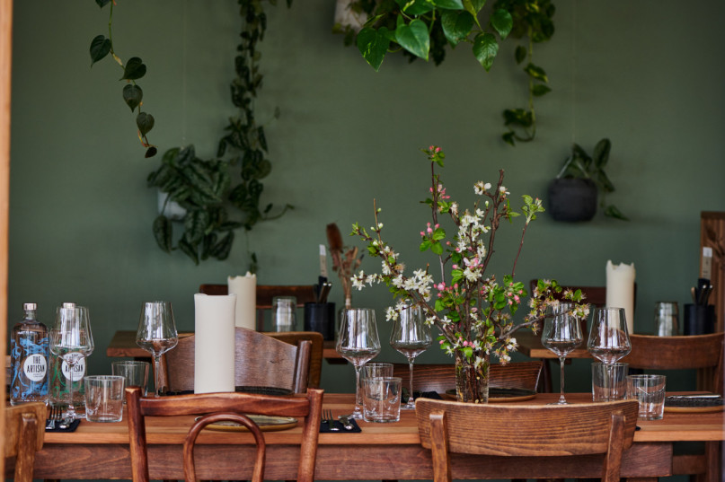 pluche74 urban garden dining 10