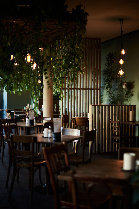 pluche74 urban garden dining 6