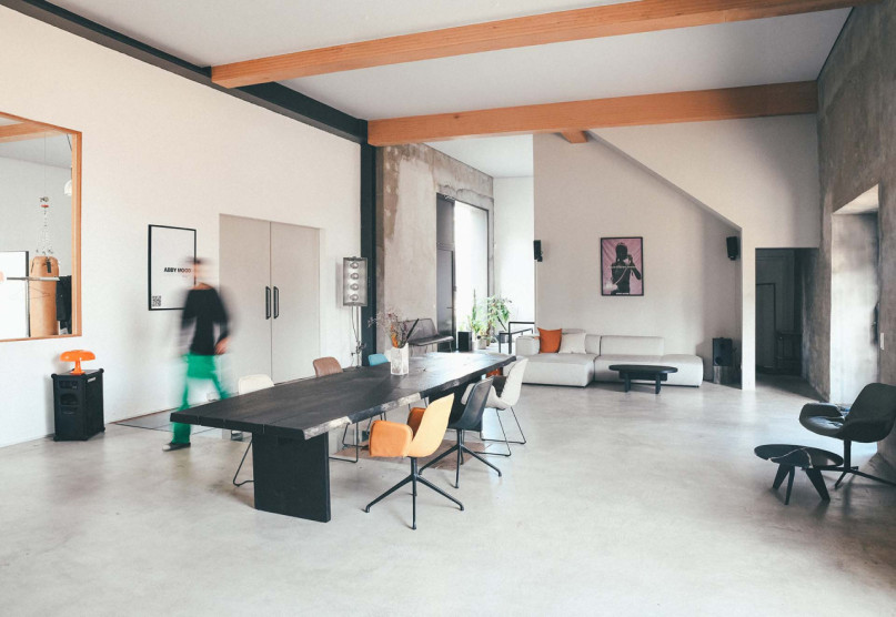 plush74 vision space 8(1)