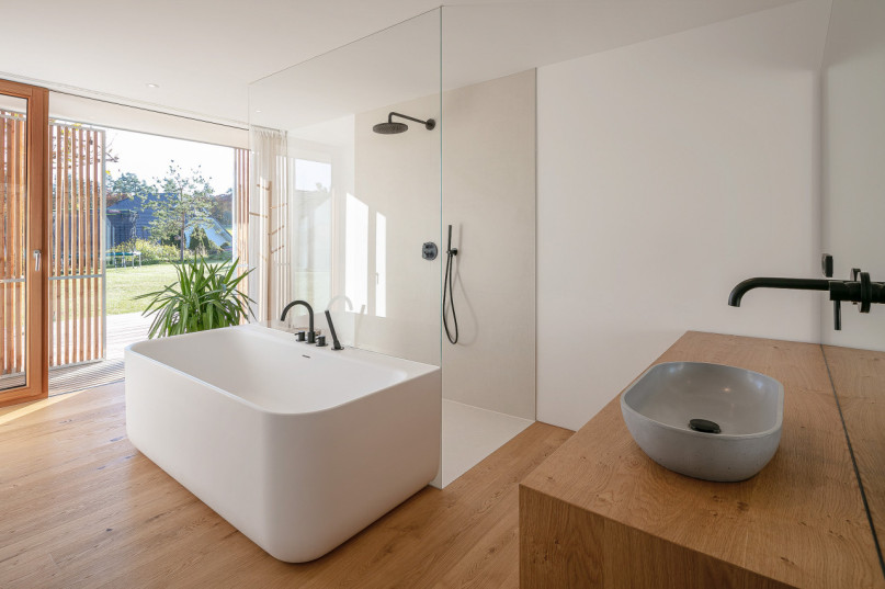 plush74 wooden modern country house 10