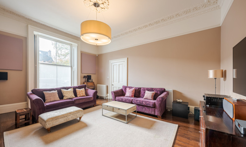 west house sitting room alt