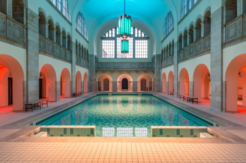 01 berlinlocationplush741