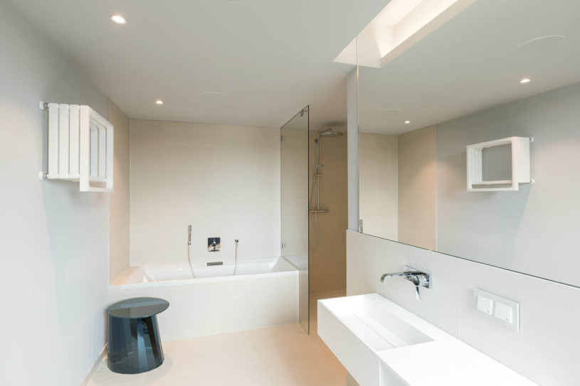 13 sapphire penthouse badezimmer master bathroom badewanne offene dusche