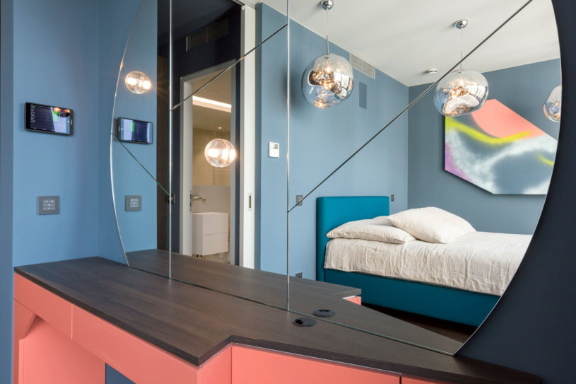 15 sapphire penthouse gaste schlafzimmer spiegel kunst libeskind design mitte penthouse