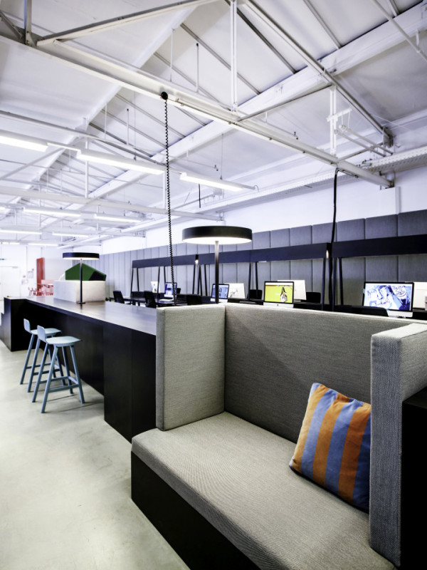 200905 loqi werner aisslinger office image 2 (1)