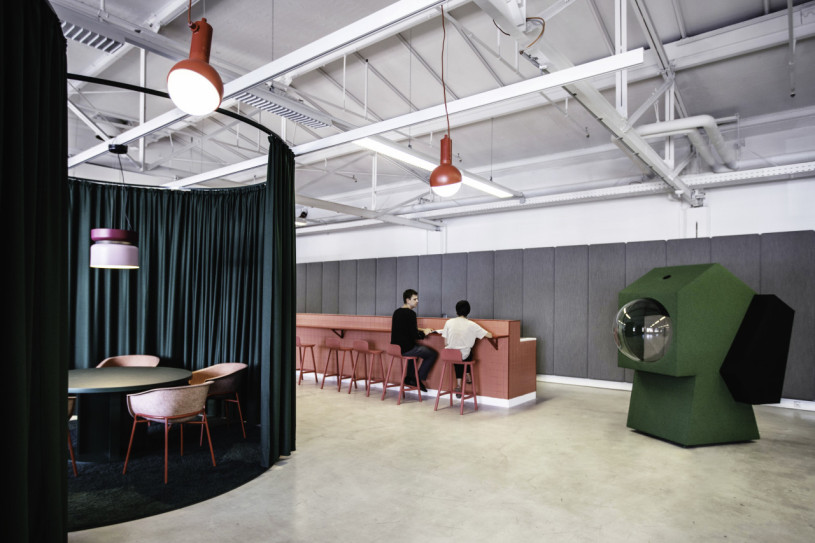 200905 loqi werner aisslinger office image 6 (2)