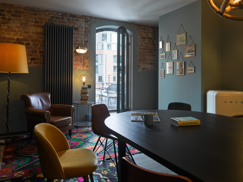 25h hafenamt stephanlemke schmoekerstube medium 2