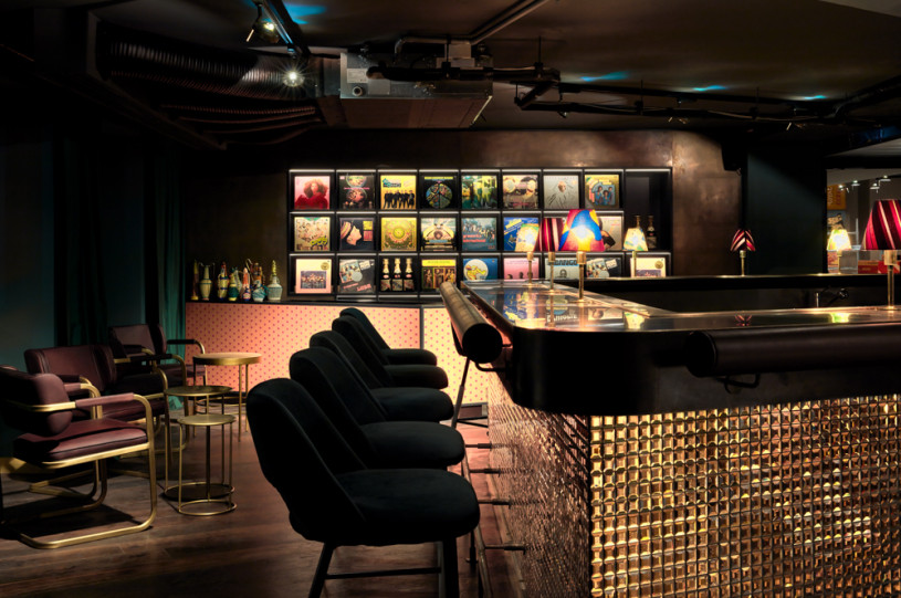 25h paris steveherud sape bar small 2