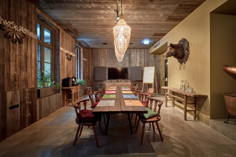 25h royalbavarian steveherud incontro medio 2