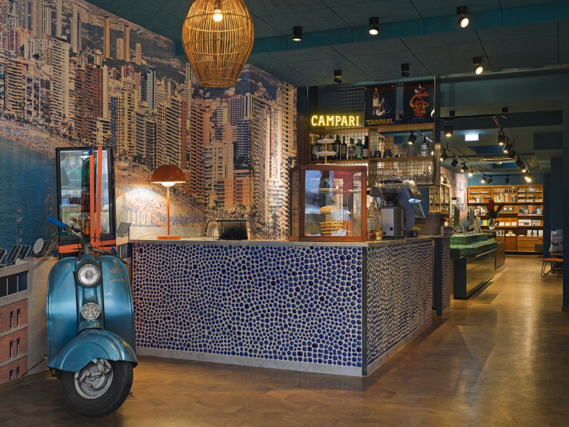 25h trip stephanlemke lobby medium 10