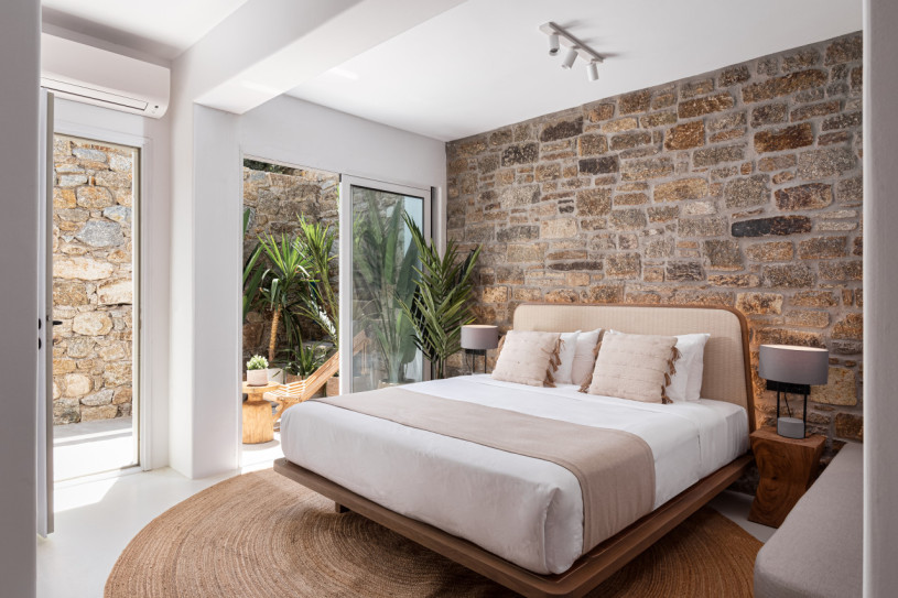 56andrewboutsikas guestroom 10