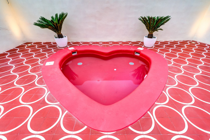 ajp7623and8more2019 12 outdoor chalet sun006