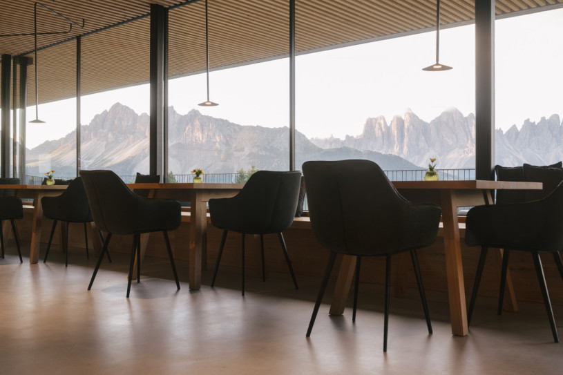 anders suites by tobias kaser photography 10