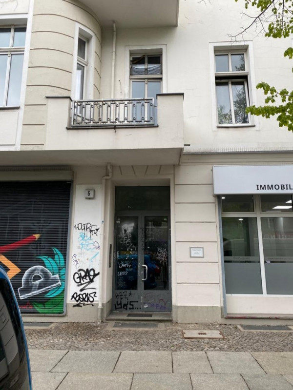 apartment 77 house ext