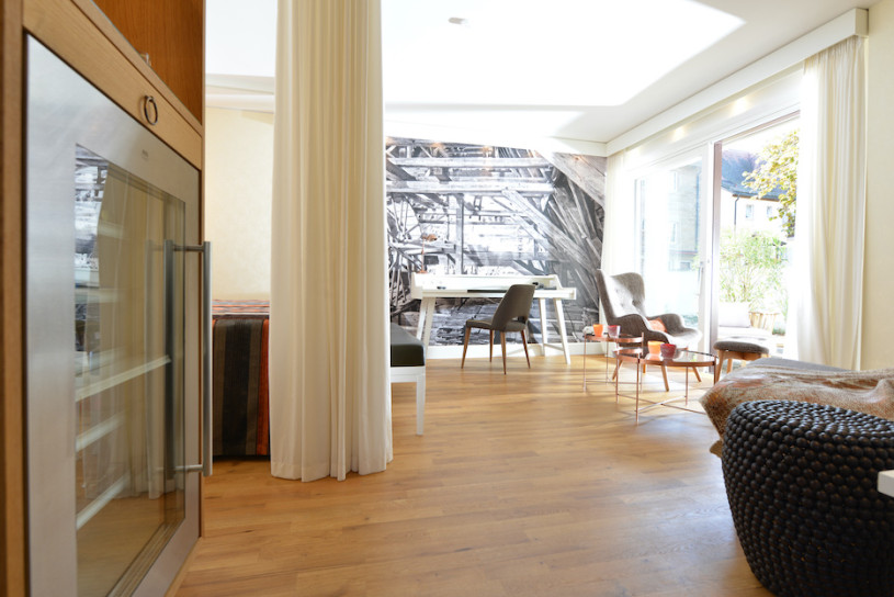 bayern villa boutique hotel home office plush74 3