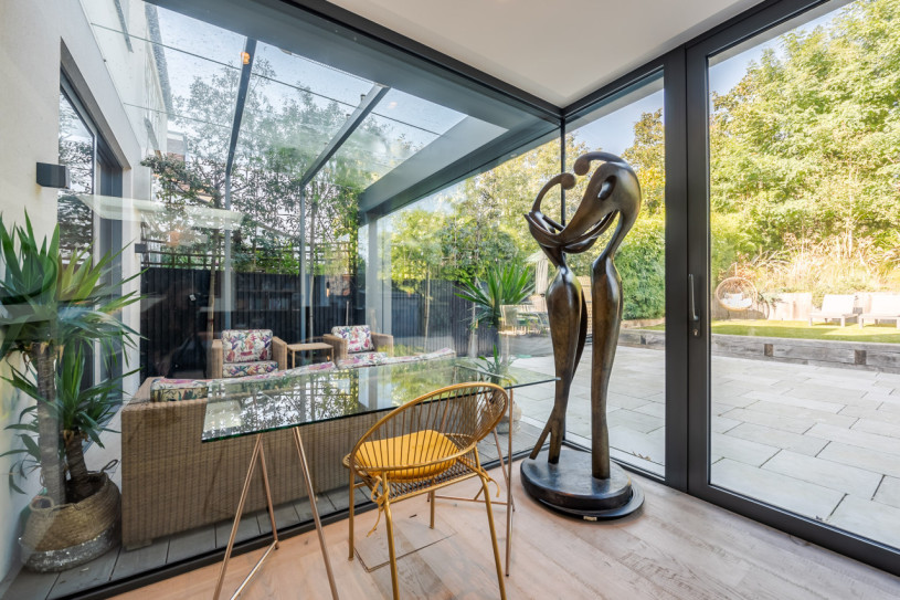 burcote road sw18 24