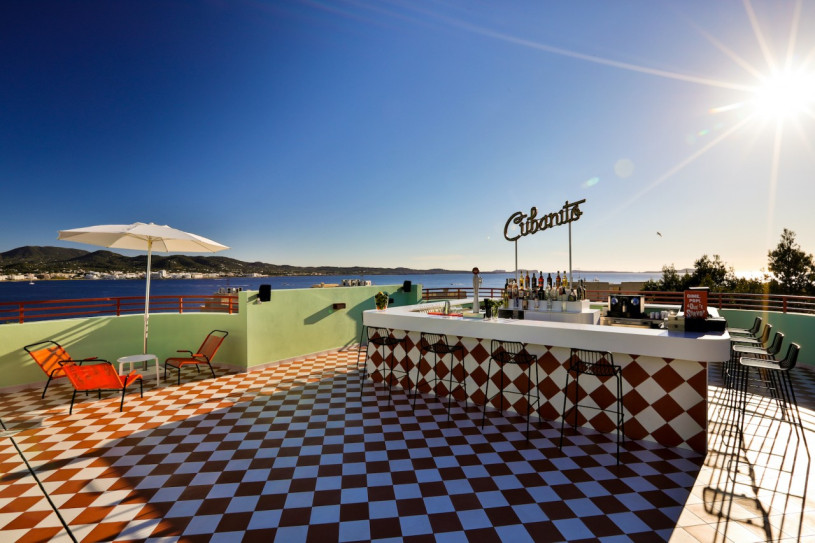 cubanitohotelibizaplush74location 54 1 (2)