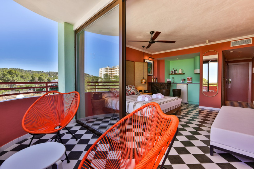 cubanitohotelibizaplush74location 54 1 (3)