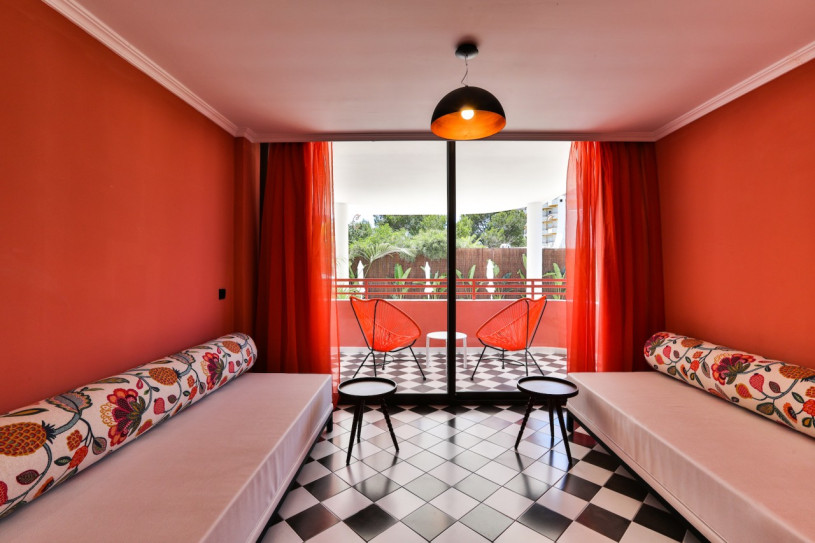 cubanitohotelibizaplush74location 54 6