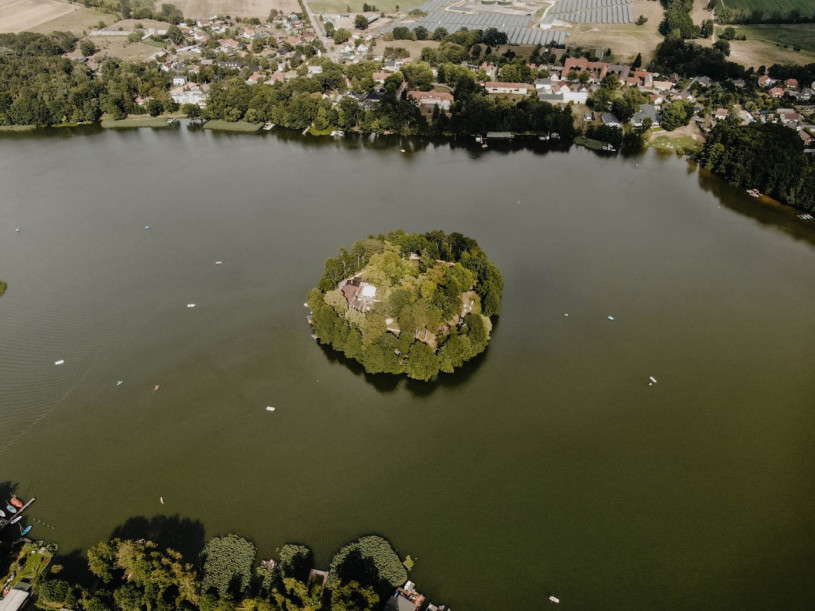 veranstaltungsort brandenburg hochzeit steg see insel schießen 3