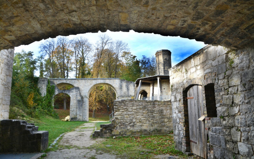 event location brutalism adventure berlin film photo shooting 5