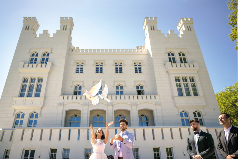 hochzeit vor der burg hohenzollern