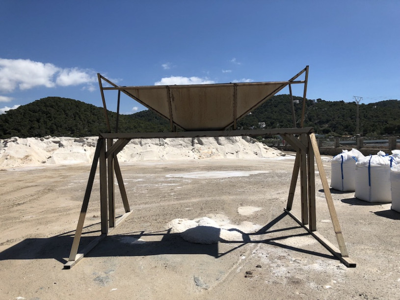 ilike ibiza locations salt mountain00074