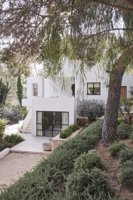 lovely locations ibiza furnet25