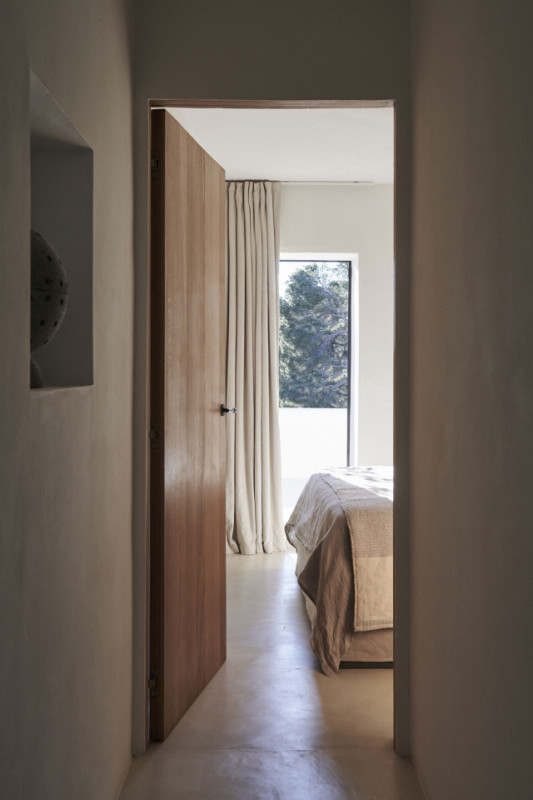 lovely locations ibiza furnet37