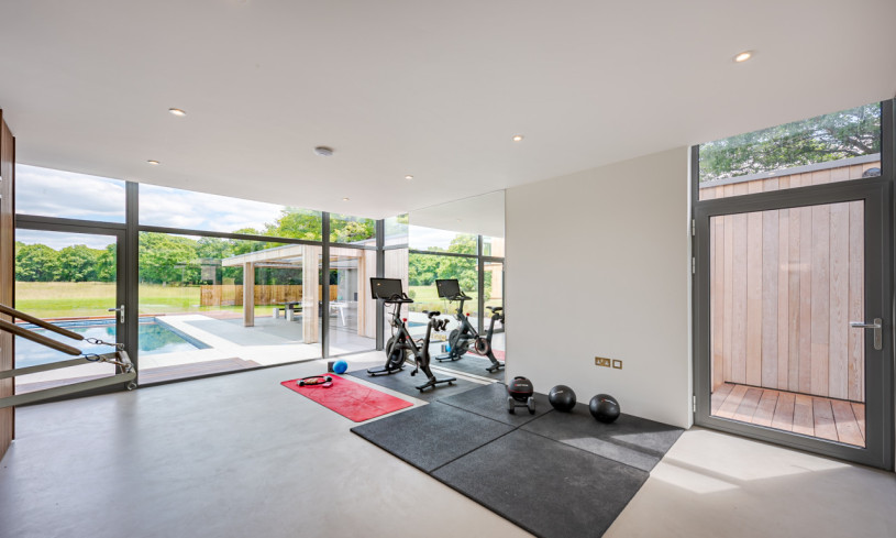 lux pool house new ph 2022 131