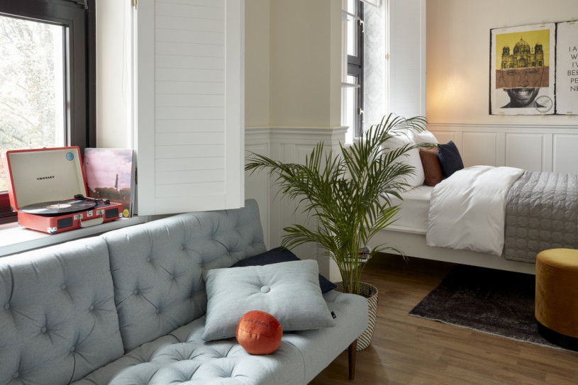 max brown kudamm grande 1