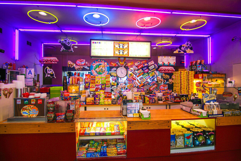 plus74 retro cinema vs californië locatie4