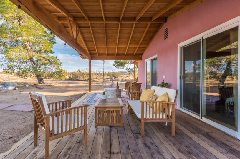 plus74 rose caasita usa joshuatree location20