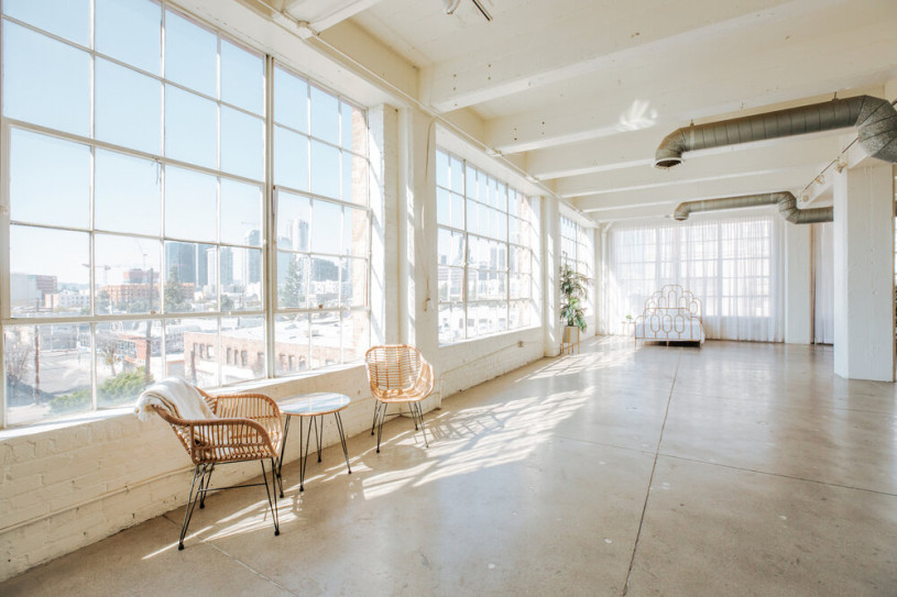 plus74 rose petal skyline loft la location11