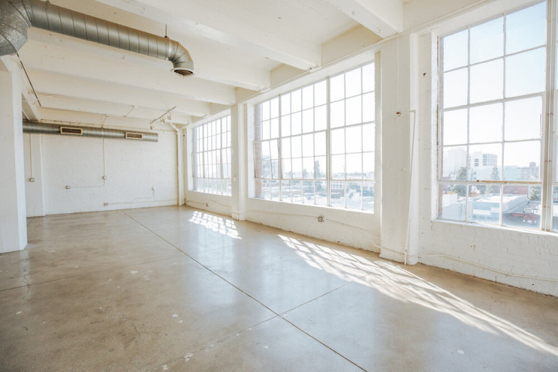 plus74 rose petal skyline loft la location3