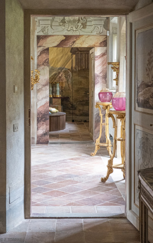 plush 74 san casciano in val di pesa 98535 40