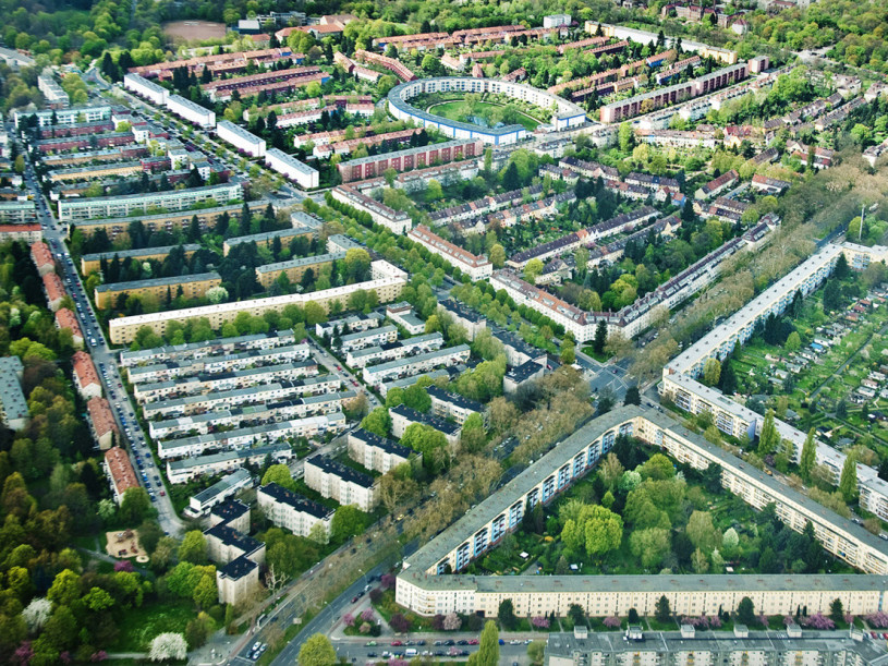 plush74 1920039s style house hufeisensiedlung berlin 30