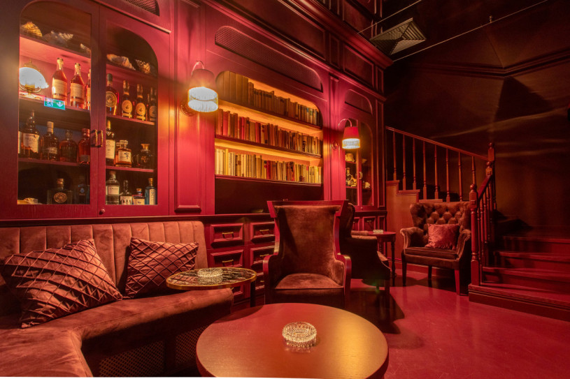 plush74 20s inspired elegant bar and event space 5