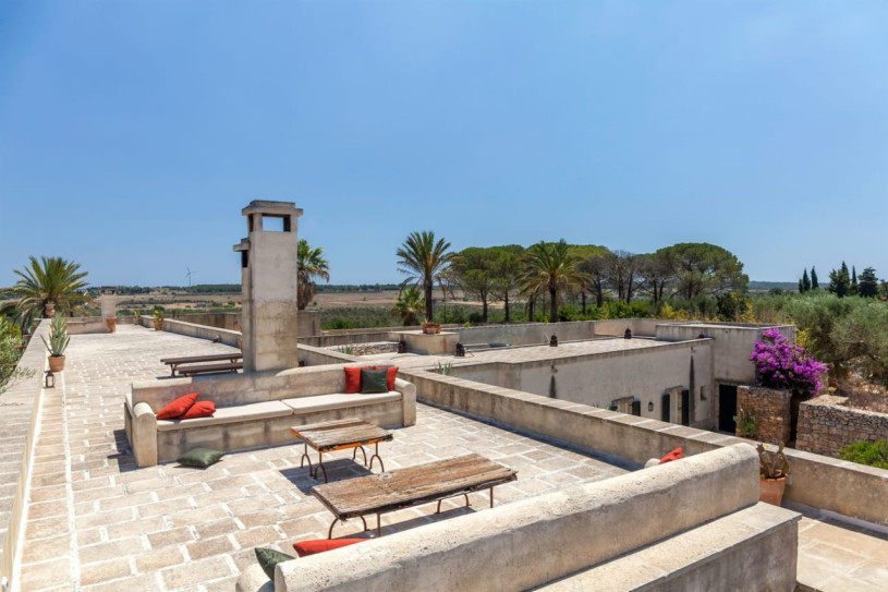 plush74 a cinematic masseria in puglia 10