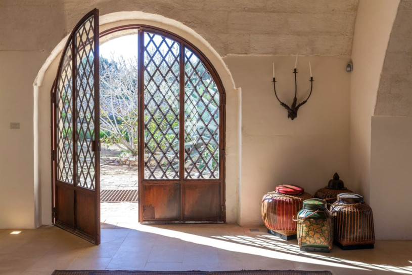 plush74 a cinematic masseria in puglia 14