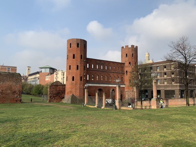 plush74 ancient roman city gate 5