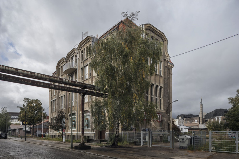 plush74 artist villa east berlin 30