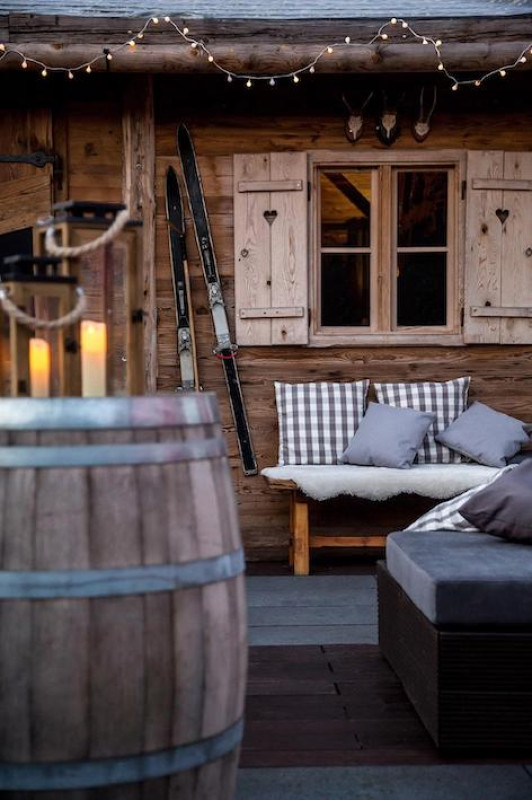 plush74 bavarian hut style berlin 5