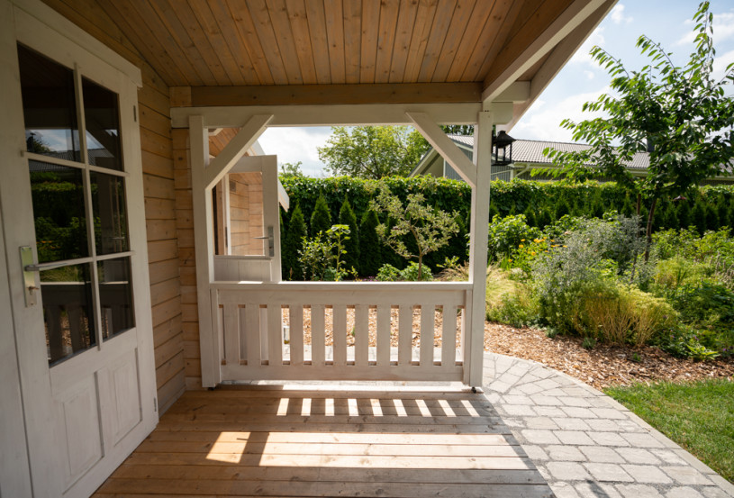 plush74 berlin house film photo shoot brownstone garden advertising family garage scout location 10