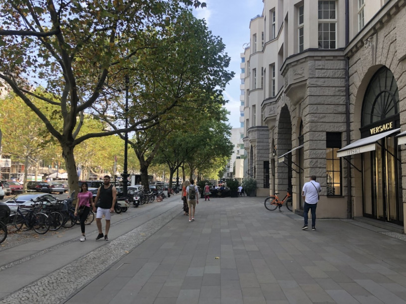 plush74 berlin street scouting modern shoot film photo agency 14