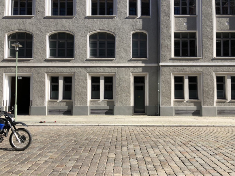 plush74 berlin street scouting modern shoot film photo agency 25