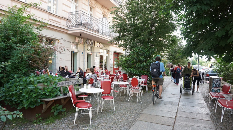 plush74 berlin street scouting modern shoot film photo production 7