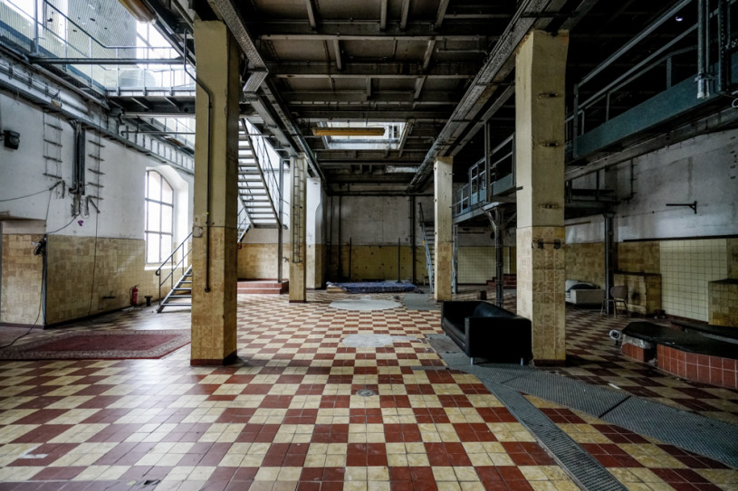 plush74 berlin warehouse industrial gallery art location film photo event scout 34 (1)