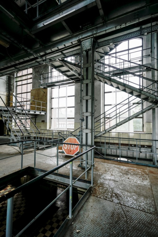 plush74 berlin warehouse industrial gallery art location film photo event scout 39