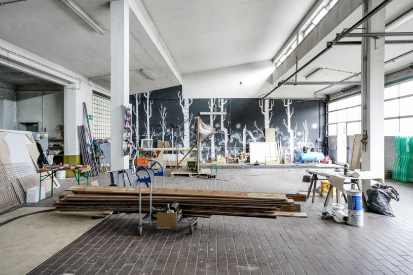 plush74 berlin warehouse industrial gallery art location film photo event scout 9 (1)